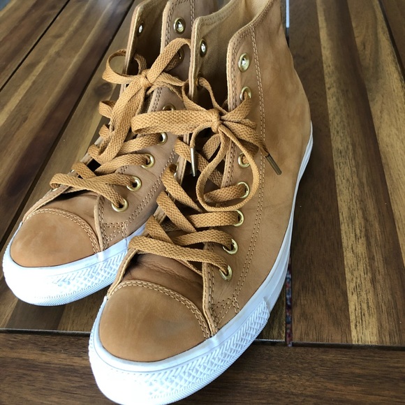 converse camel converse camel